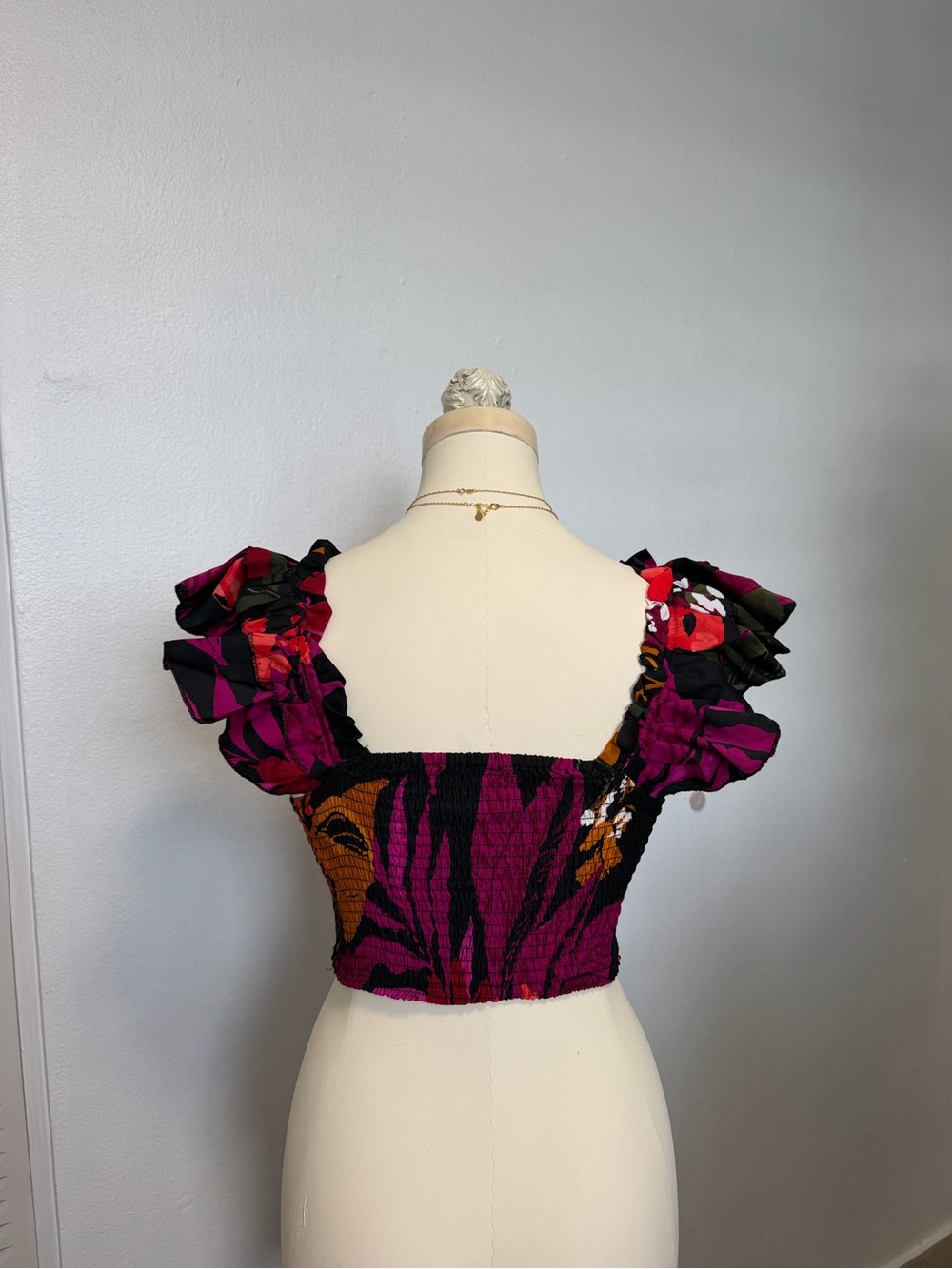 Purple Floral Smocked Puff-Sleeve Crop Top - Picture 3 of 4